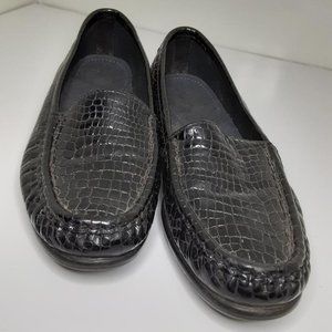 SAS Loafer Slip On Faux Alligator Pattern Black Size 6